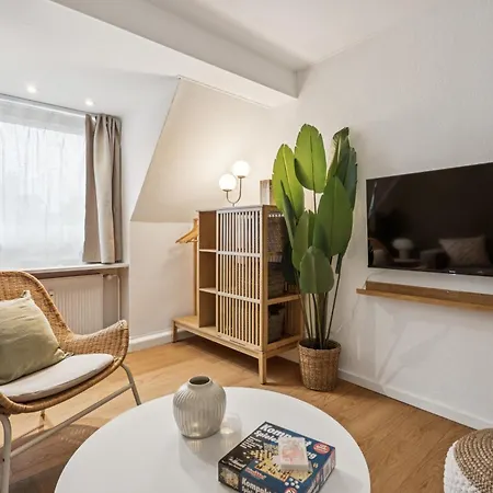 Apartamento Deluxe! 15min Messe & Uniklinik, Arbeitsplatz, Boxspring