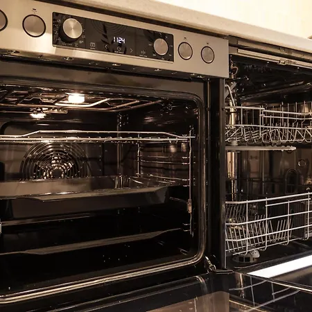 Апартаменты Deluxe! 15min Messe & Uniklinik, Arbeitsplatz, Boxspring Эссен