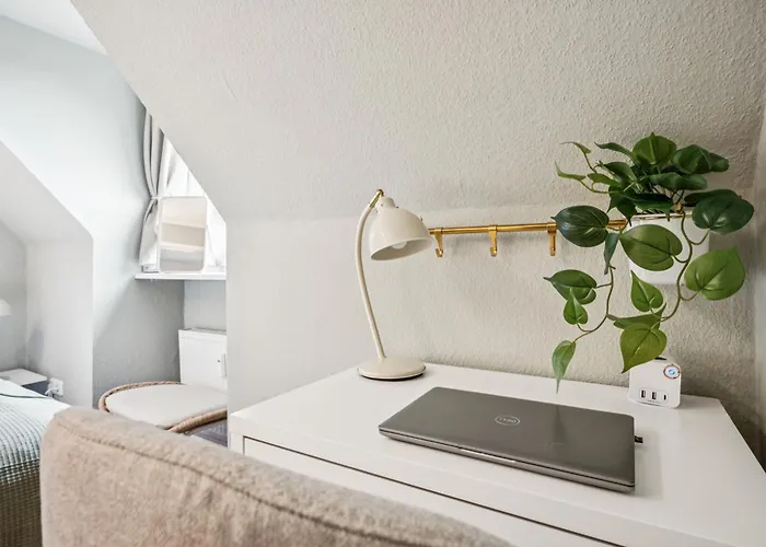 Deluxe! 15min Messe & Uniklinik, Arbeitsplatz, Boxspring 公寓 埃森