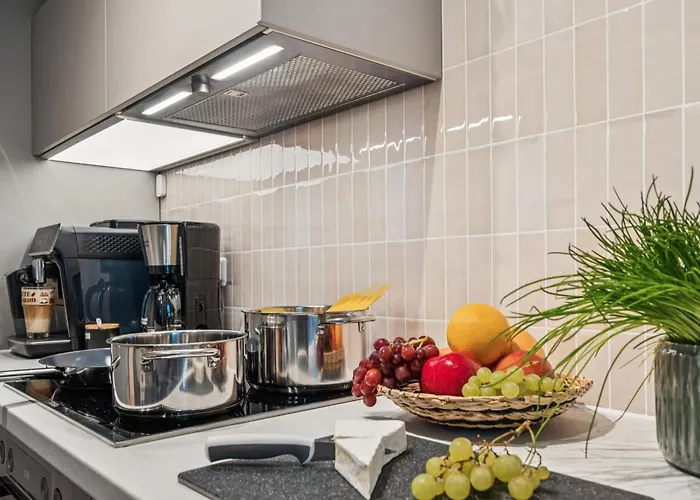 Deluxe! 15min Messe & Uniklinik, Arbeitsplatz, Boxspring